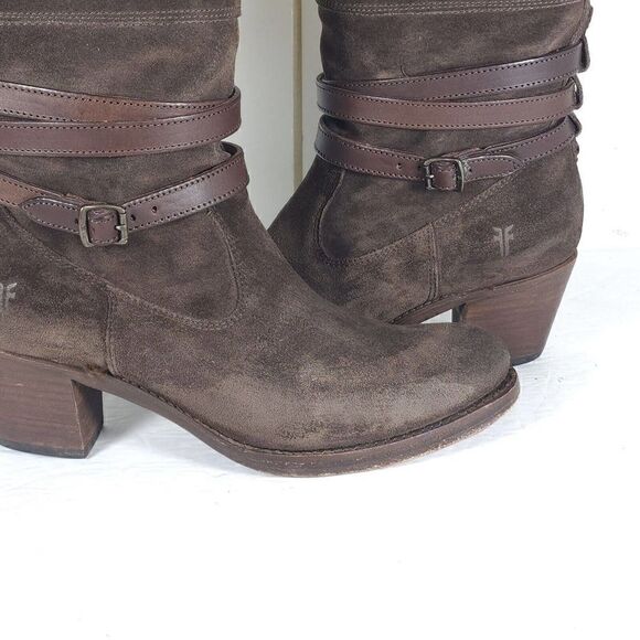 Frye Women's Jane US 8,5B B Strappy Belted Oiled Suede Short Boot Ankle Bootie - Picture 9 of 15